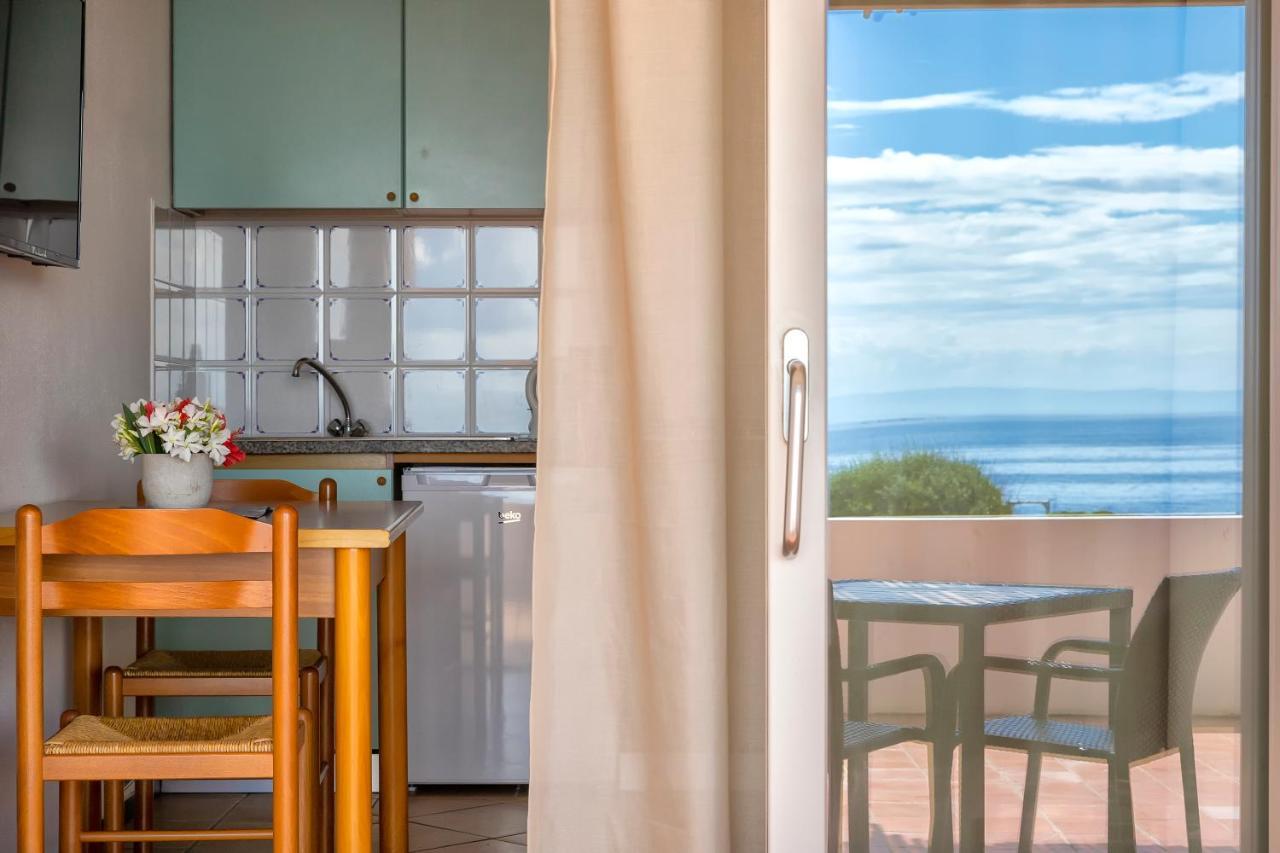 Residence Le Vele Стинтино Екстериор снимка