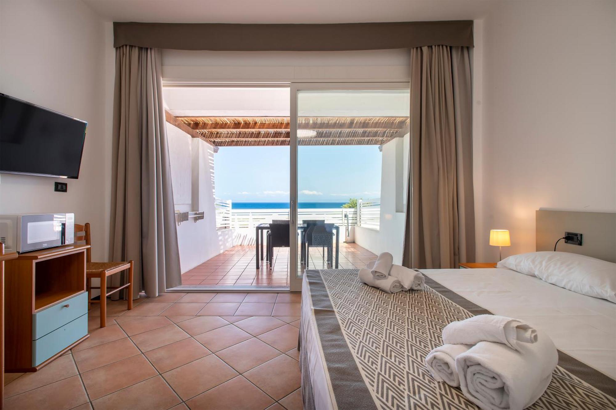 Residence Le Vele Стинтино Екстериор снимка