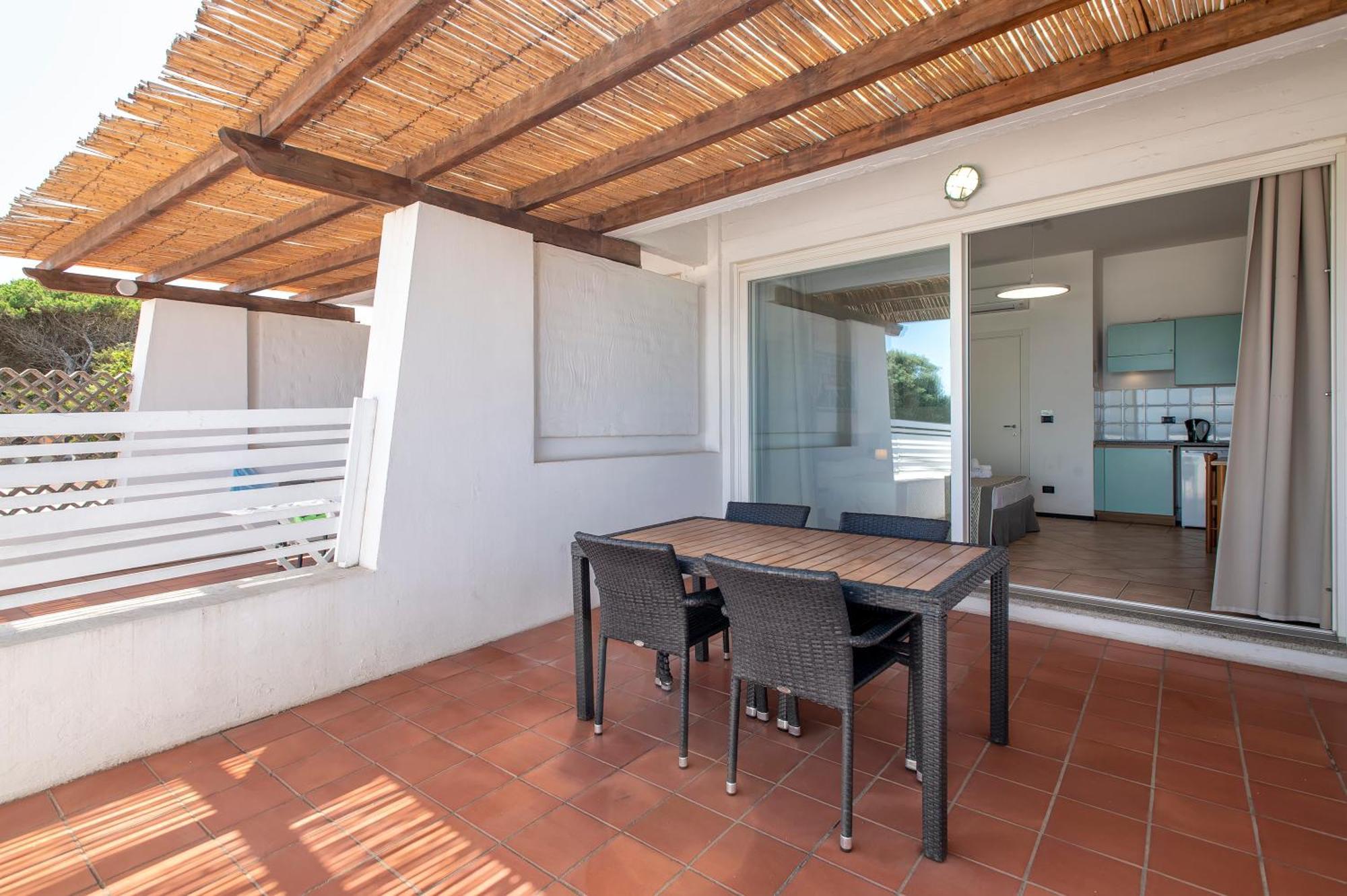 Residence Le Vele Стинтино Екстериор снимка